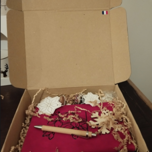 Coffret d’écriture poétique avec carnet et stylo en bois